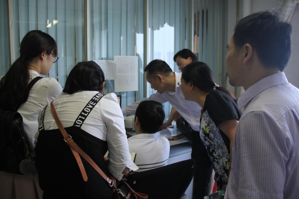 现场观摩思政课机考系统